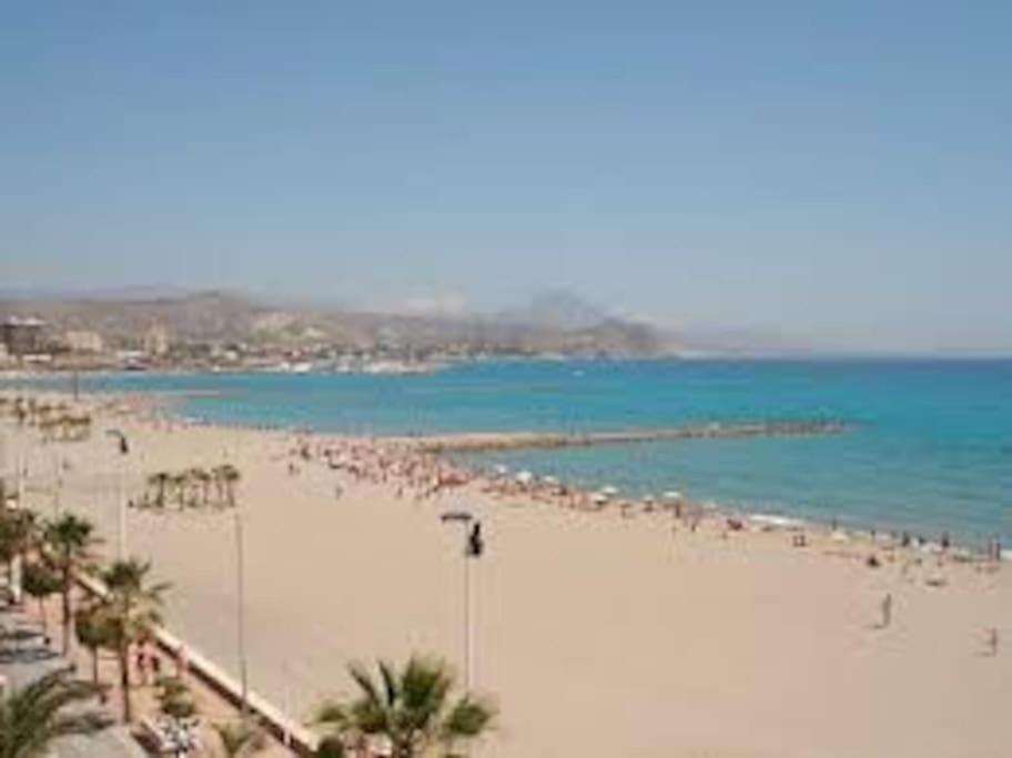 A 1 Minuto De La Playa Del Campello Apartment ภายนอก รูปภาพ