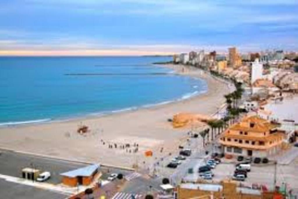 A 1 Minuto De La Playa Del Campello Apartment ภายนอก รูปภาพ